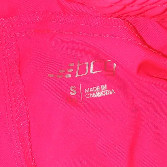 Shorts - Picture 3 of 3